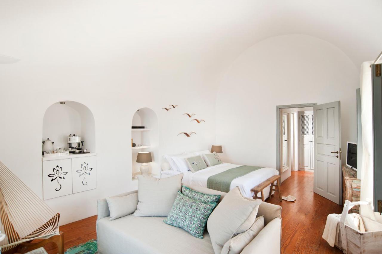 Antelmi Luxury Villa Fira  Exterior photo